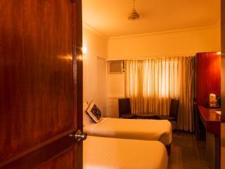 Oyo Rooms Mumbai Juhu Beach — Photos 1